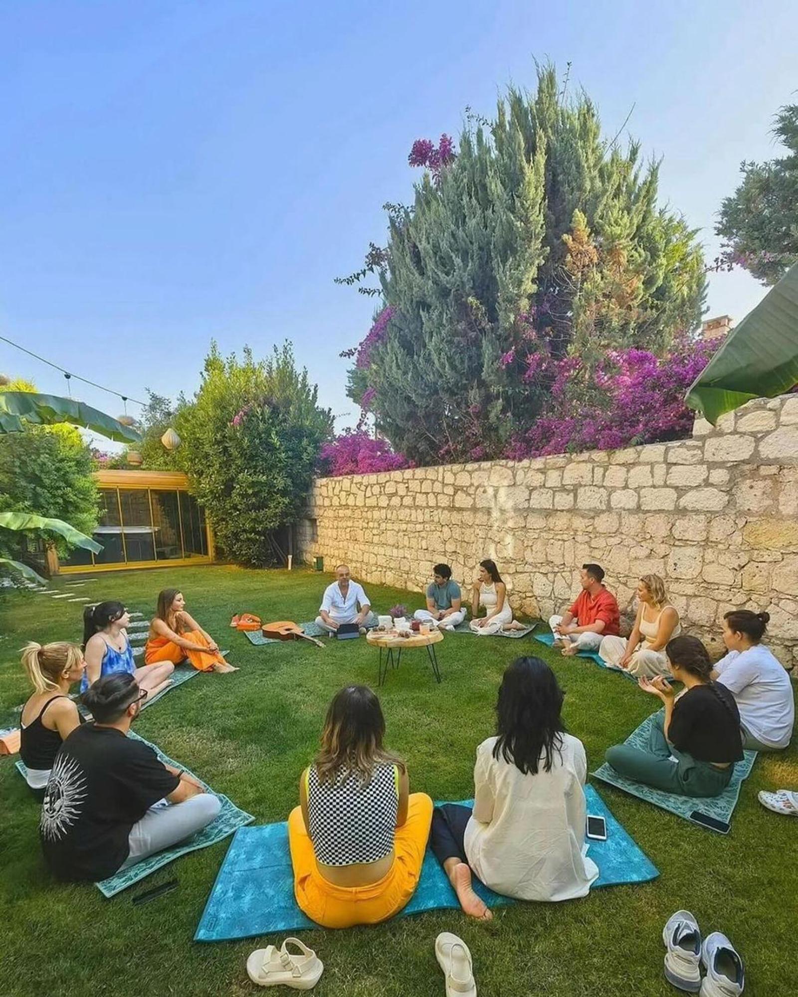 Alacati Wellness Garden Exterior photo